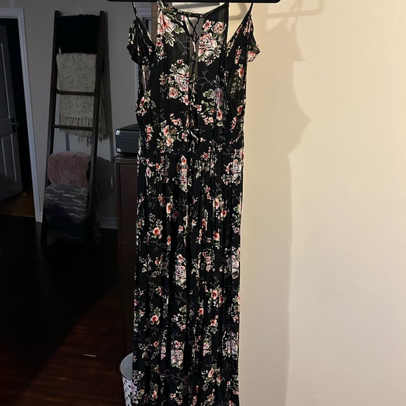 Maxi Dress - Picture 3 of 3